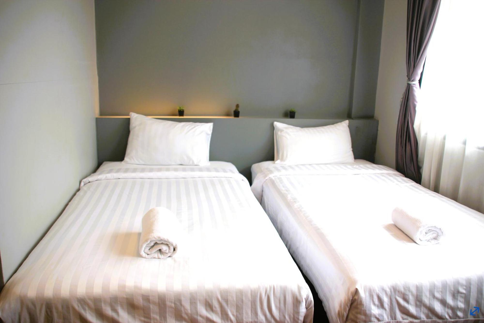 Lux Rooms Night Bazaar Chiang Mai Exterior photo