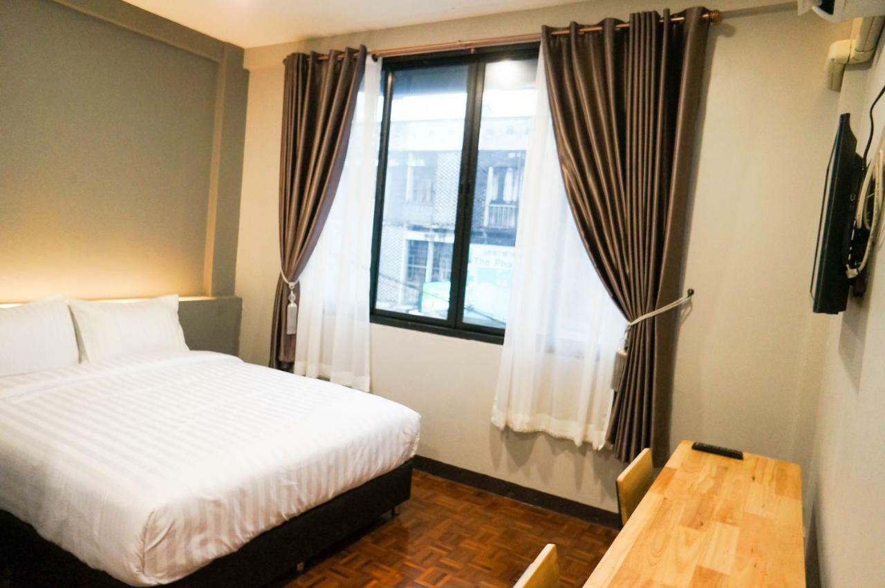 Lux Rooms Night Bazaar Chiang Mai Exterior photo